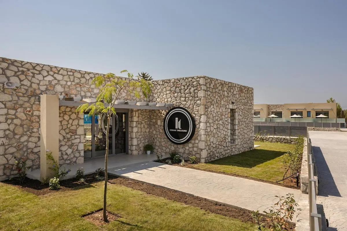 Suite 102 - Ionian Treasure Suites Efl